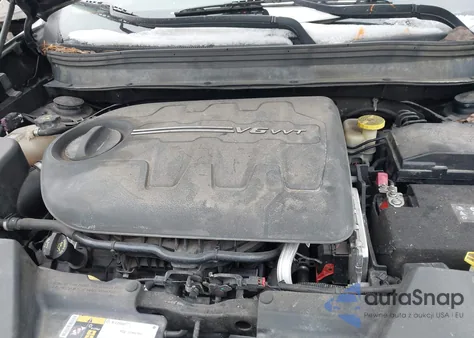 2017 Jeep Cherokee Latitude 4X4 z USA, uszkodzony, nr VIN 1C4PJMCS8HW579733